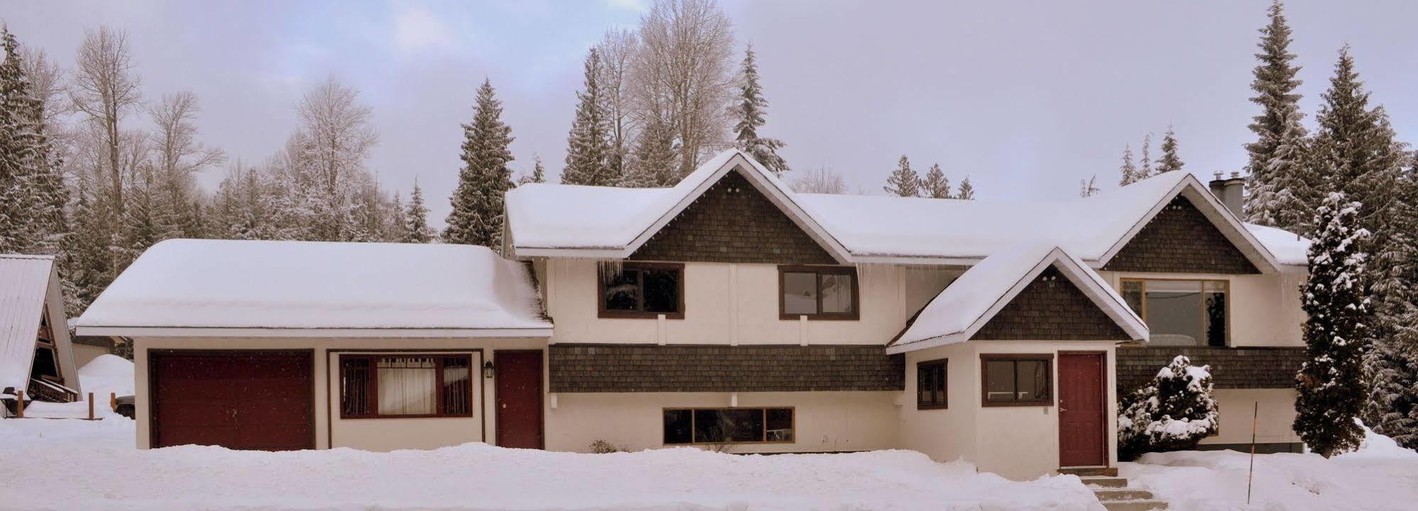 Red Mountain Village Condos Rossland Buitenkant foto